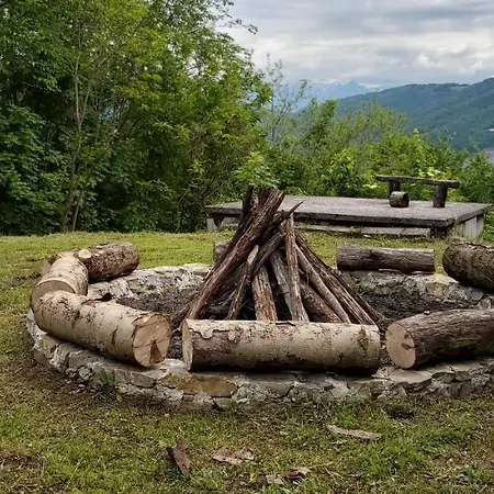 Koca Sredi Gozda 게스트하우스 Kanal