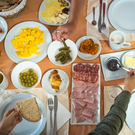 Koca Sredi Gozda Casa de hóspedes *