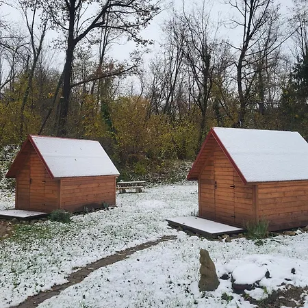 招待所 Koca Sredi Gozda *