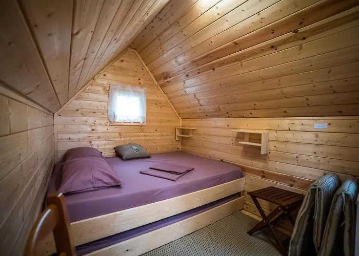 Hiša za goste Koca Sredi Gozda *