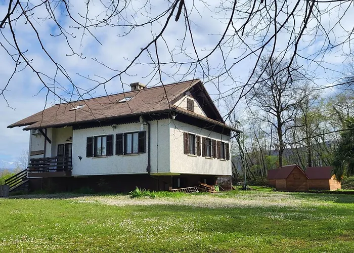 Koca Sredi Gozda Hiša za goste Kanal